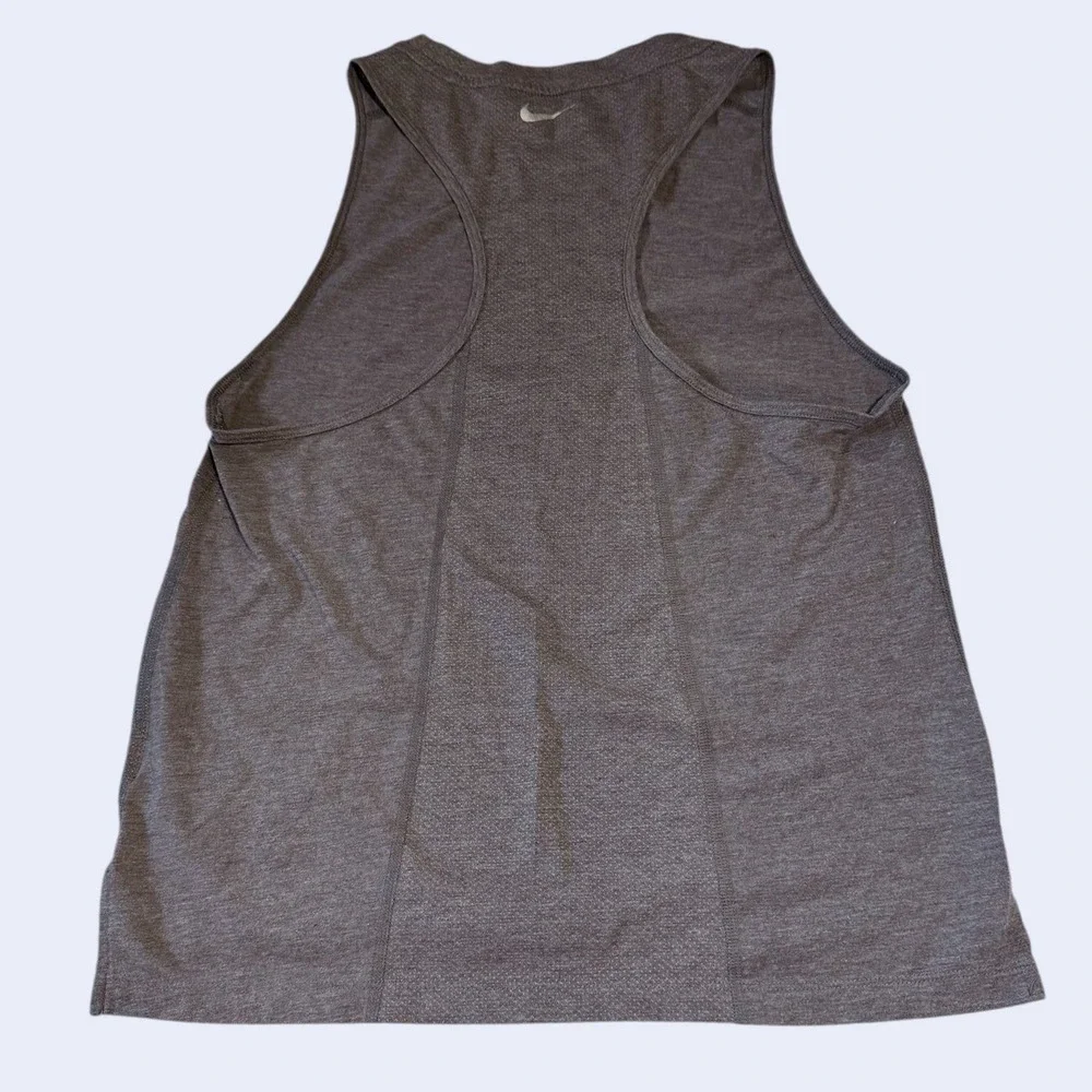 Nike Running Dri-FIT Tank Top Womens Small Gray Just Do It Graphic‎